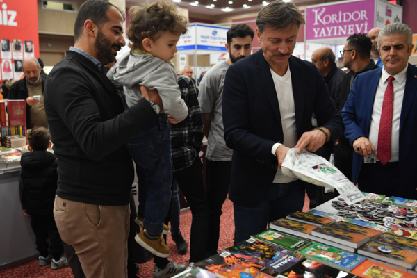 Bahçelievler Kitap Fuarına rekor ziyaretçi