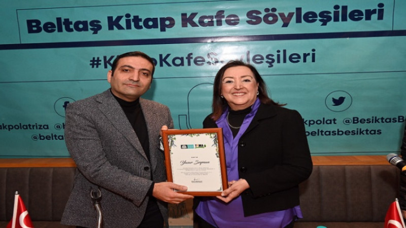 YAŞAR SEYMAN BEŞİKTAŞ BELTAŞ KİTAP KAFE’DE OKURLARIYLA BULUŞTU