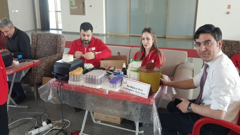 Erzurum’da 2023 Yılının İlk Kan Bağışı Sağlık Çalışanlarından…