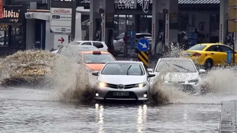 Meteoroloji'den 72 il için sarı ve turuncu kodlu uyarı