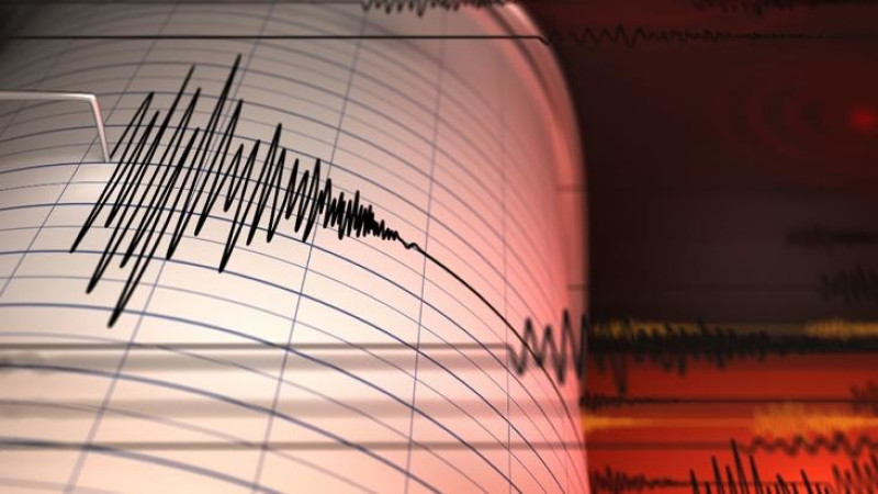 İzmir'de 4.5 büyüklüğünde deprem