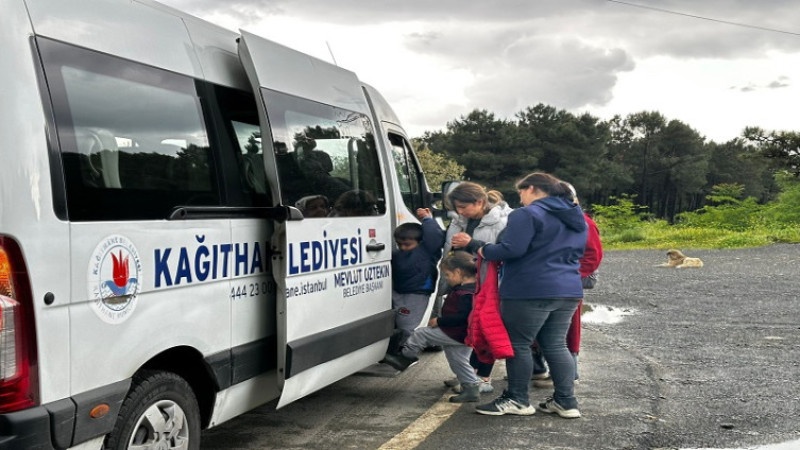 KÂĞITHANE’DE KABİR ZİYARETİ YAPMAK İSTEYEN VATANDAŞLARA  ULAŞIM DESTEĞİ