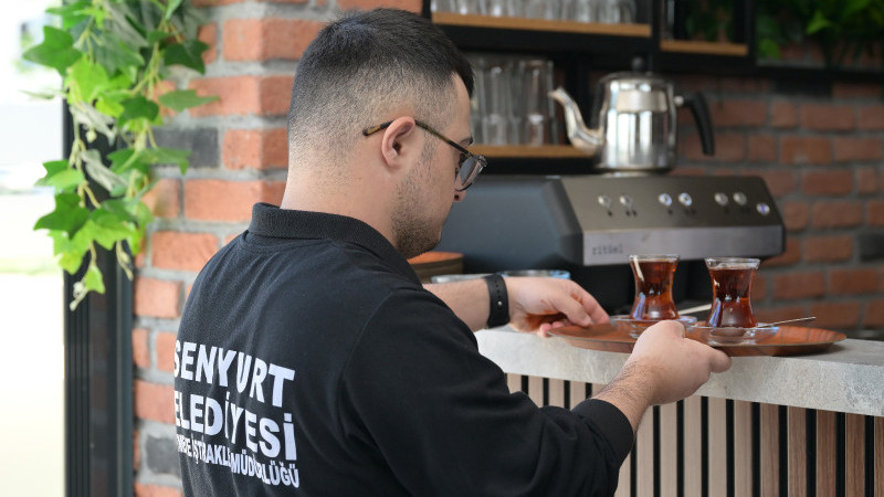 Esenyurt’a Yeni Bir Soluk: Menekşe Engelsiz Kafe 