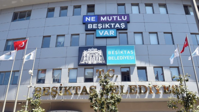 BEŞİKTAŞ BELEDİYE BAŞKANI RIZA AKPOLAT'IN EKİBİ TASFİYEMİ EDİLİYOR 