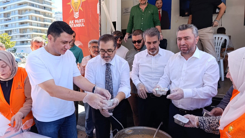 AK Parti Kağıthane Teşkilatından Aşure İkramı