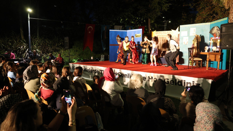 SARIYER BELEDİYESİ 15. MAHALLELERDE TİYATRO ŞENLİĞİ BAŞLADI