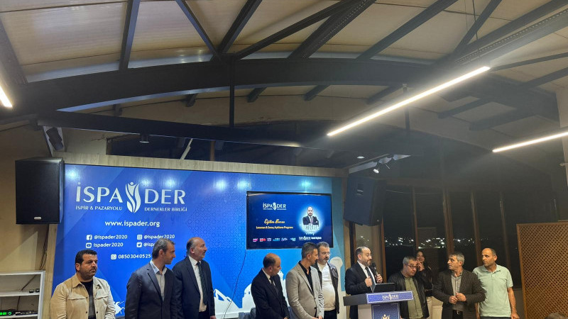 İSPADER’in Eğitim Bursu Lansmanı Gençlerin Yoğun Katılımıyla Gerçekleşti