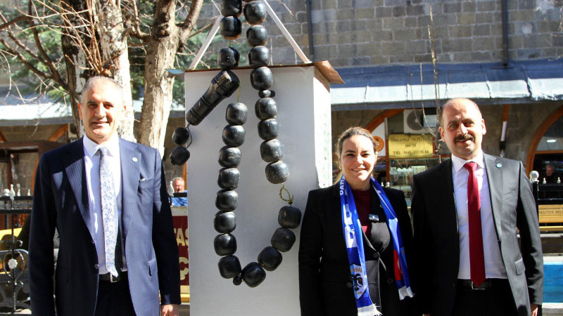 Ayyüce Türkeş Erzurum’da coşkuyla karşılandı