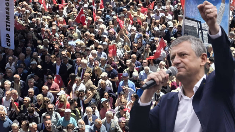 ÖZGÜR ÖZEL’İN BAYRAMLAŞMA PROGRAMINA YOĞUN İLGİ